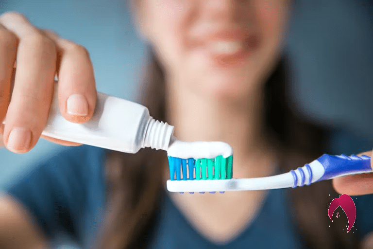 Comment bien choisir son dentifrice pour conserver une haleine fraîche et avoir les dents blanches ?