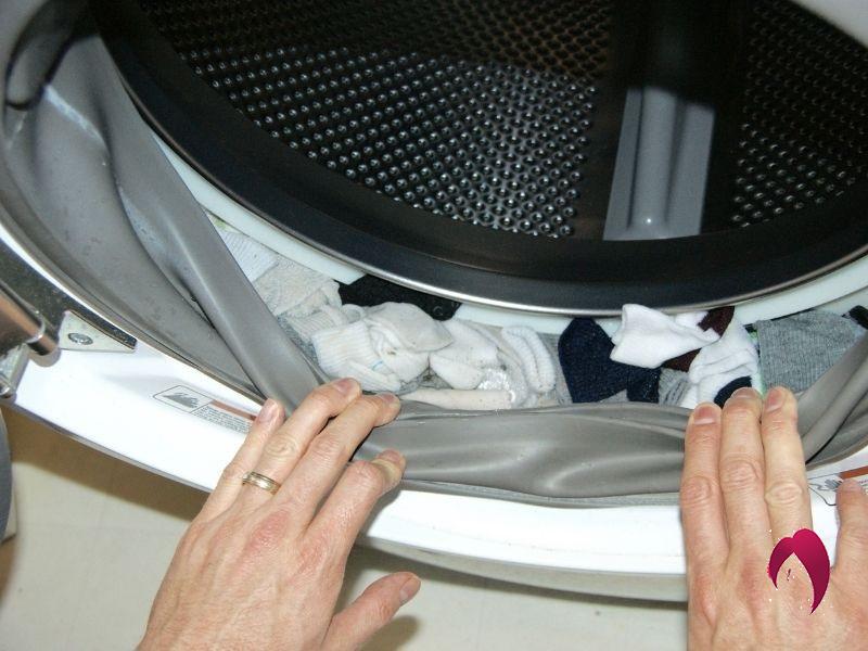chaussettes qui disparaissent dans le lave-linge