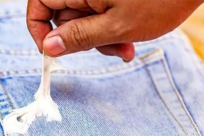 Comment Enlever du Chewing-Gum sur un Vêtement