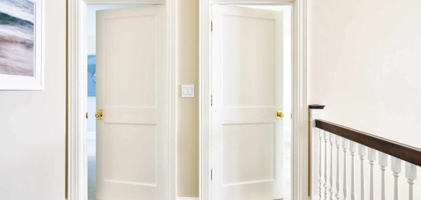 Comment isoler phoniquement une porte ?